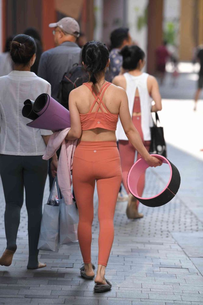 练瑜伽的姑娘【176P】04028-达塔图库