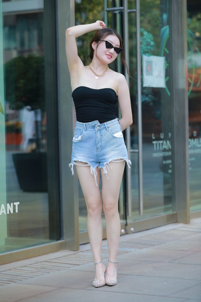 J1801 184P-1.95GB-达塔图库