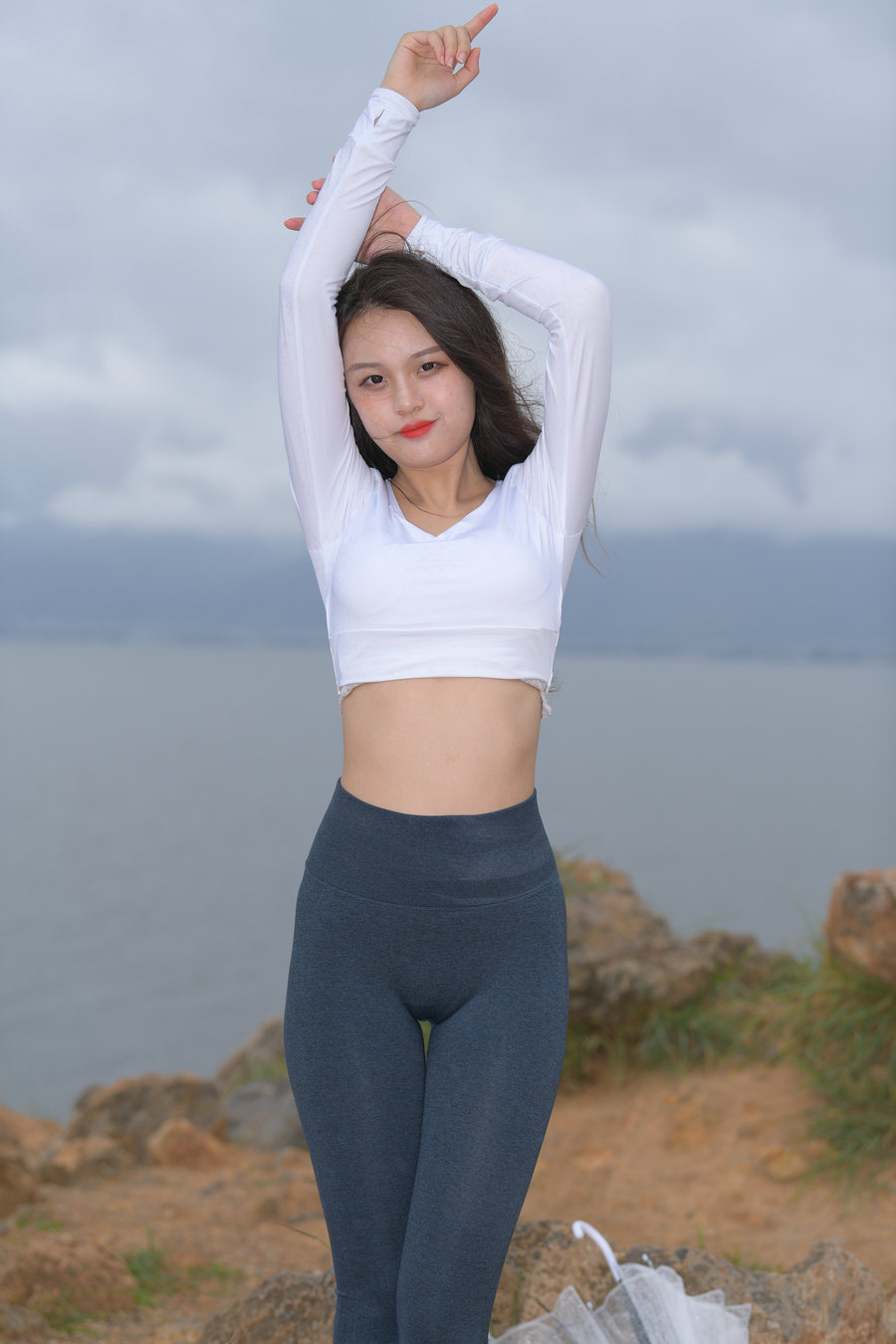 图片[2]-深蓝色瑜伽裤甜美女孩 J1320 514P2V-17.5GB-达塔图库