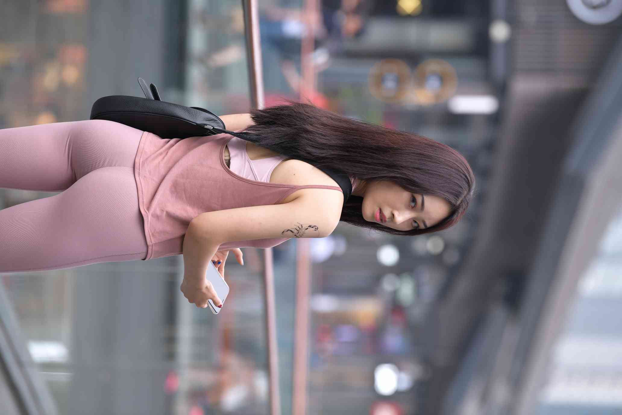 图片[2]-特别哇塞的瑜伽裤女人【217P】04018-达塔图库