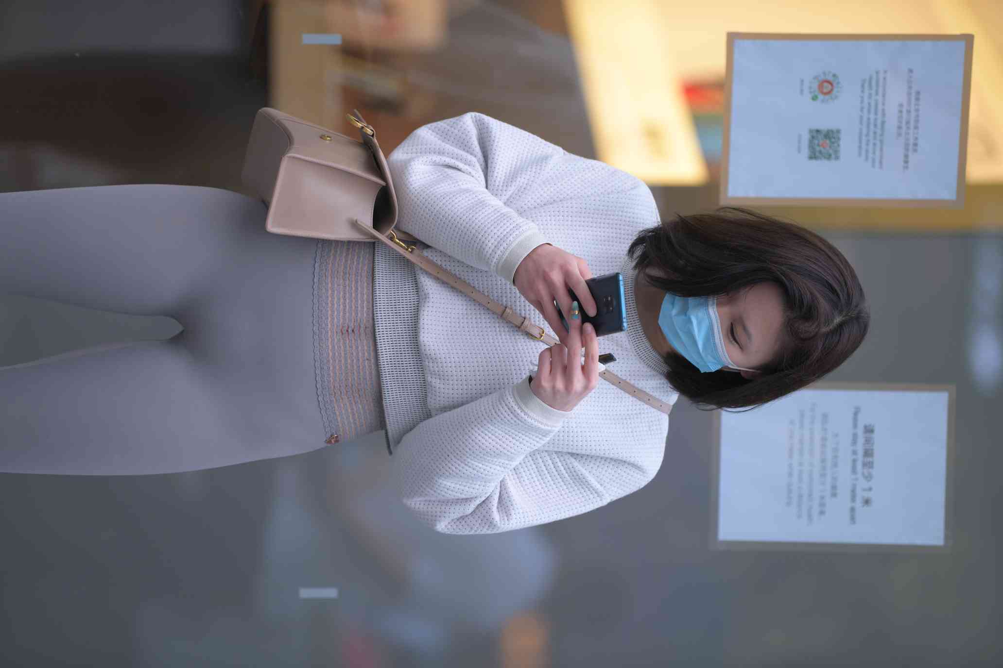 图片[3]-身材很好的短发瑜伽裤姑娘【157P】04015-达塔图库