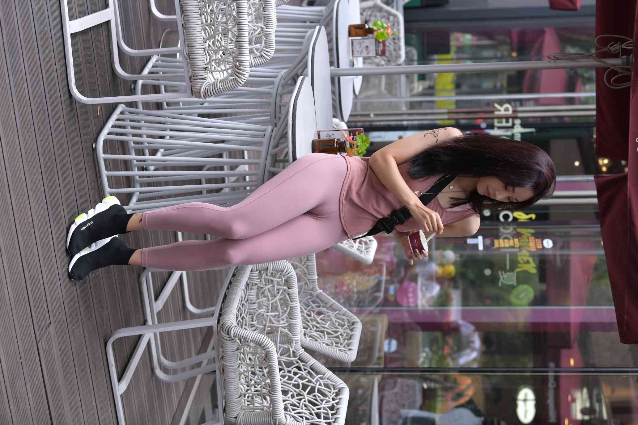 图片[4]-特别哇塞的瑜伽裤女人【217P】04018-达塔图库