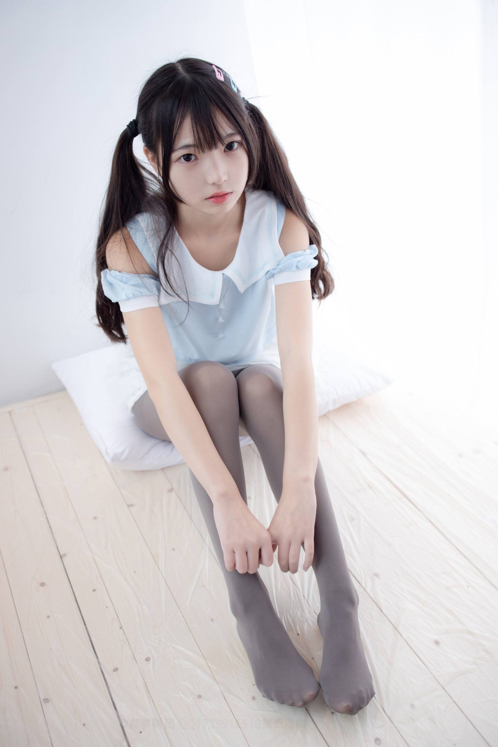 图片[3]-超级甜美的灰丝小姑娘【86P】20005-达塔图库