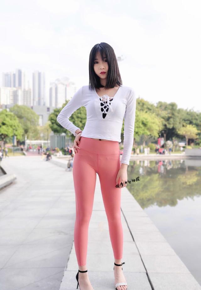 图片[2]-粉色瑜伽裤年轻女孩 J1311 417P17V-14.9GB-达塔图库