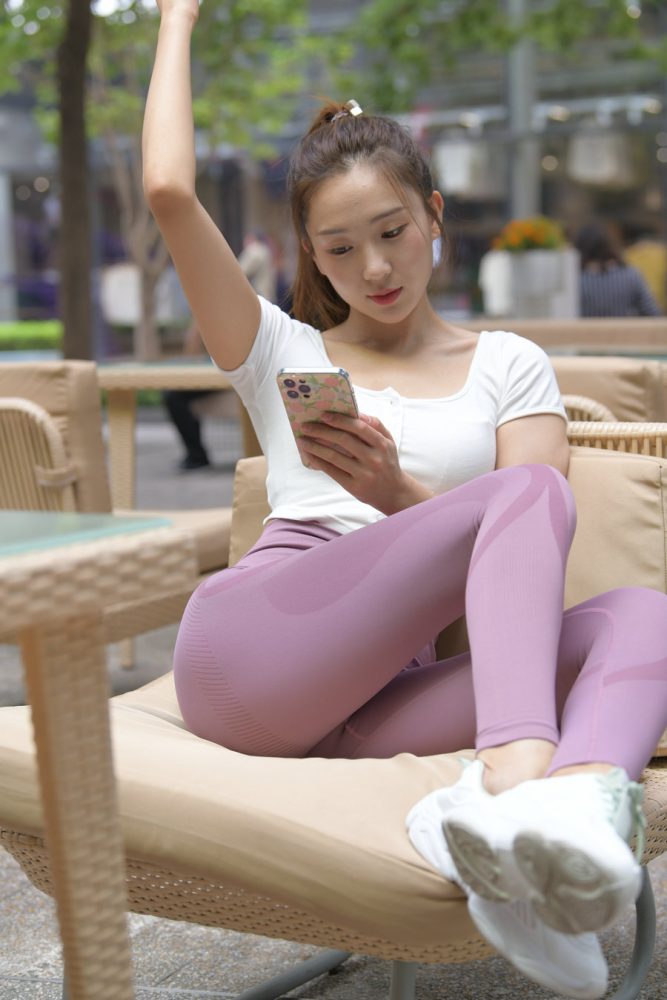 图片[6]-香芋色瑜伽裤高马尾漂亮女孩J2206 545P1V-19.1GB-达塔图库