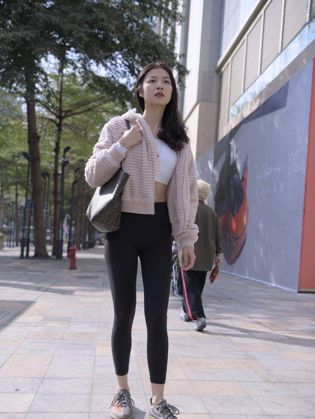 图片[2]-逛街的紧身瑜伽裤女孩 J1455 411P2V-26.6GB-达塔图库