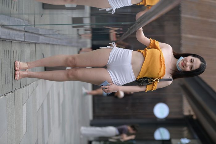 高腰白色短裤的漂亮女孩【767P】00065-达塔图库