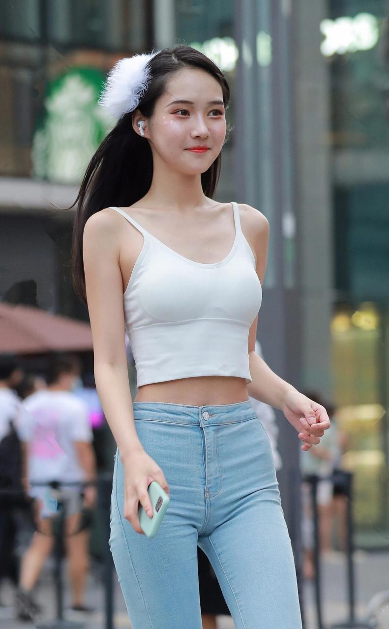 图片[1]-非常漂亮的牛仔裤女孩 J2144 98P1V-1.92GB-达塔图库