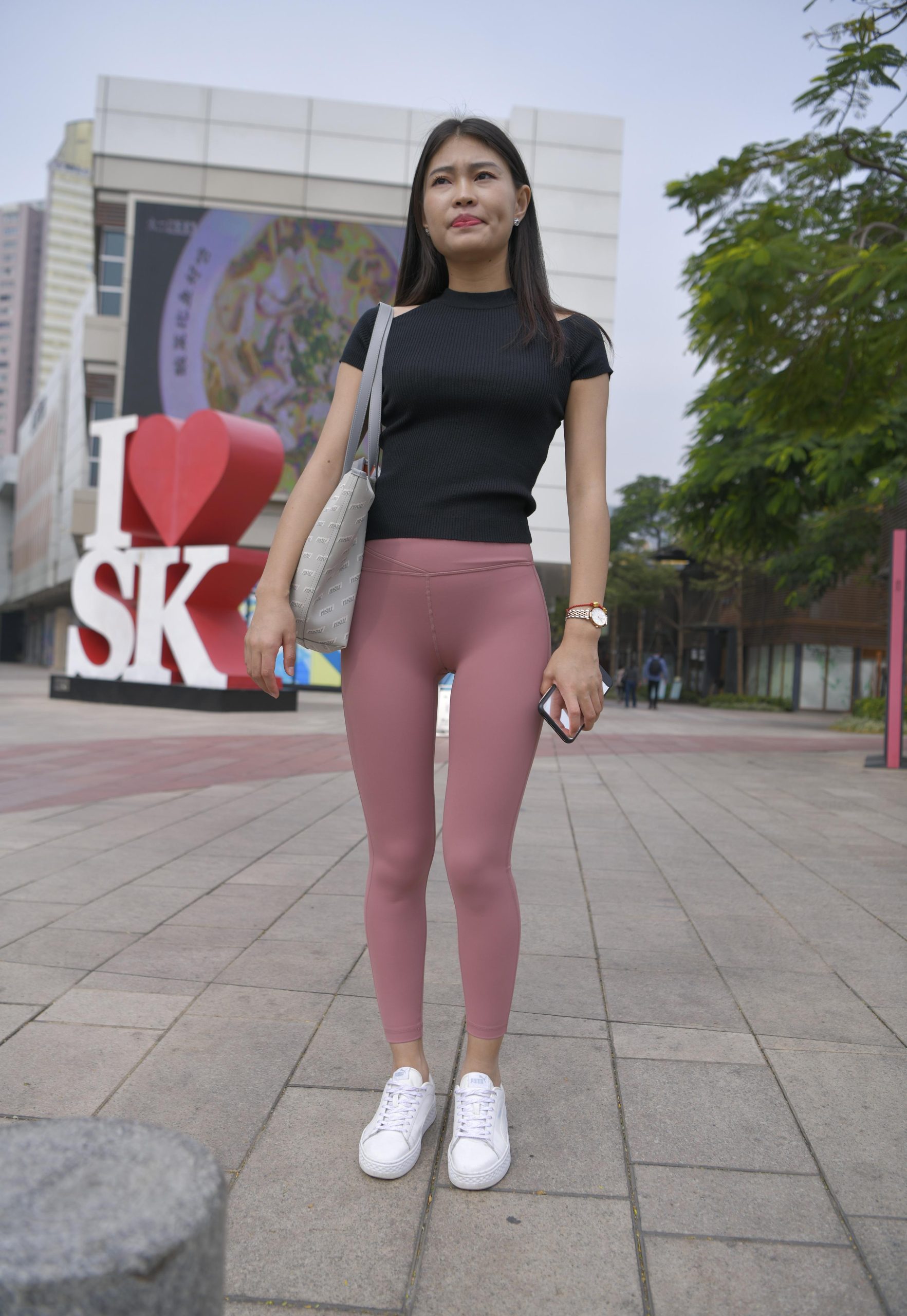 图片[3]-走在街头的瑜伽裤小女人 J1530 213P1V-9.18GB-达塔图库