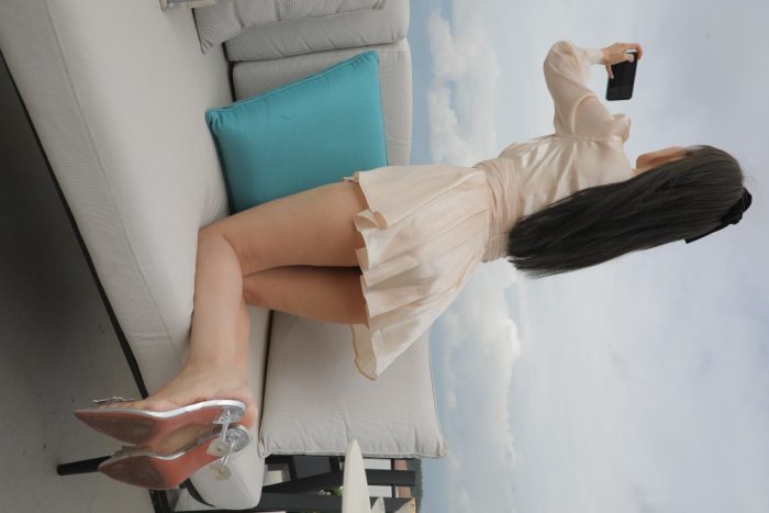 戴黑色蝴蝶结的长发女孩【369P】00027-达塔图库