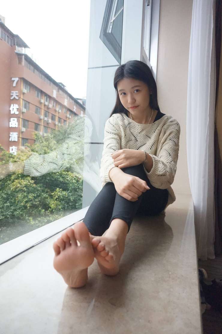 图片[3]-眼神很清澈的赤脚女孩【59P】20020-达塔图库