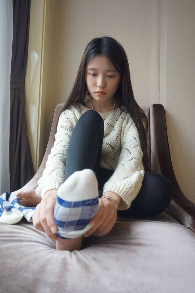 图片[5]-眼神很清澈的赤脚女孩【59P】20020-达塔图库