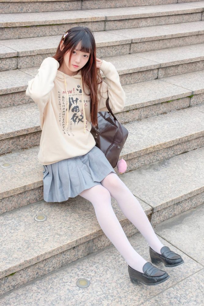 甜美的白丝女孩【131P】20007-达塔图库