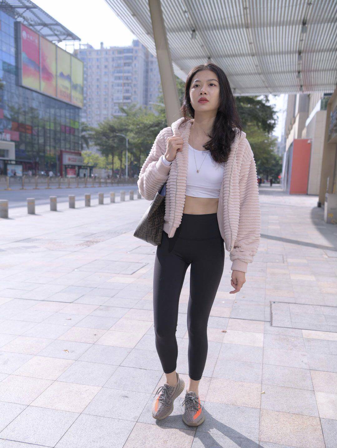 图片[3]-逛街的紧身瑜伽裤女孩 J1455 411P2V-26.6GB-达塔图库