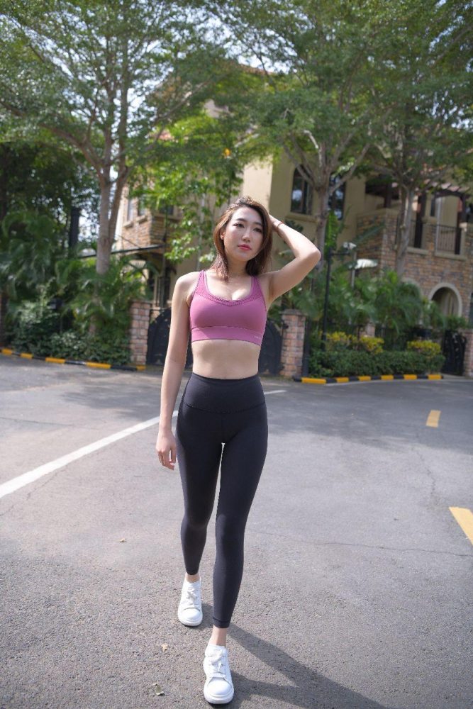 风情万种的瑜伽裤女人 J1531 375P5V-17.3GB-达塔图库