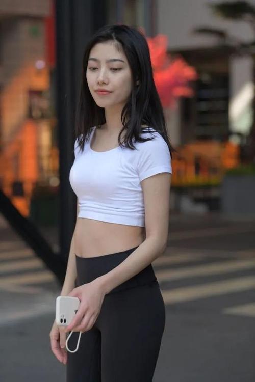 图片[2]-这背景简直太美了 J1412 664P1V-19.4GB-达塔图库