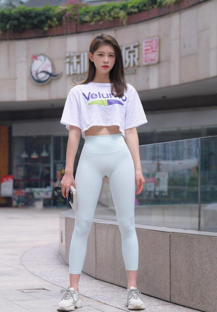 这个瑜伽裤女孩真的很漂亮 J1960 815P1V-28.9GB-达塔图库