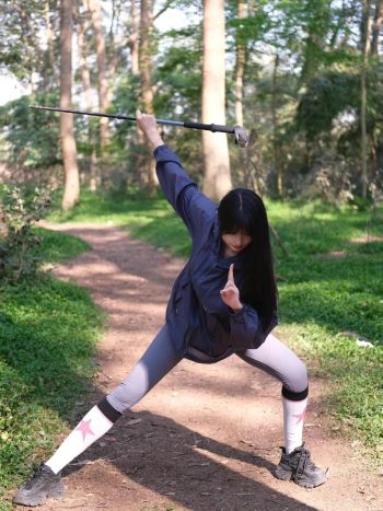 图片[2]-爱爬山的瑜伽裤MM，太甜美了！~-达塔图库