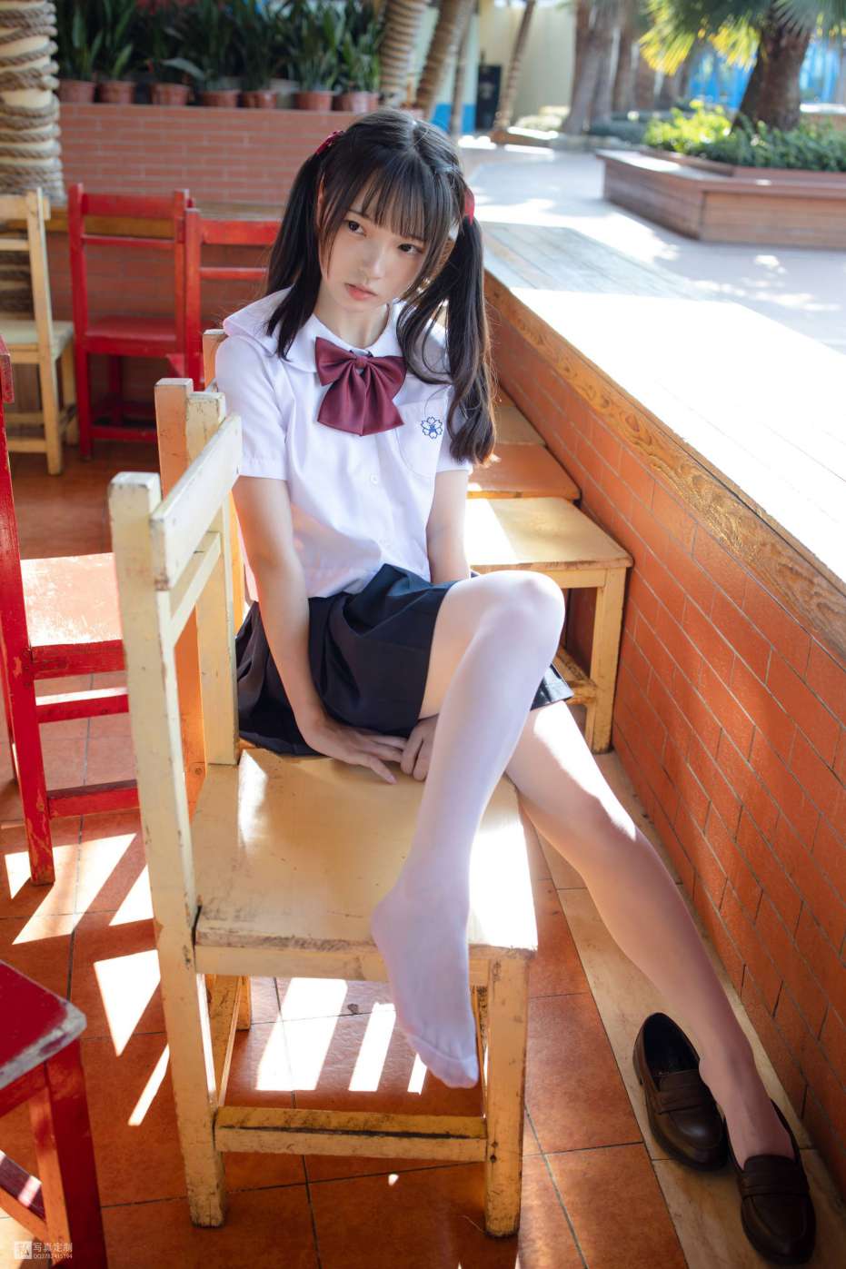 图片[1]-眼神好清澈的双马尾白丝女孩【75P】20019-达塔图库