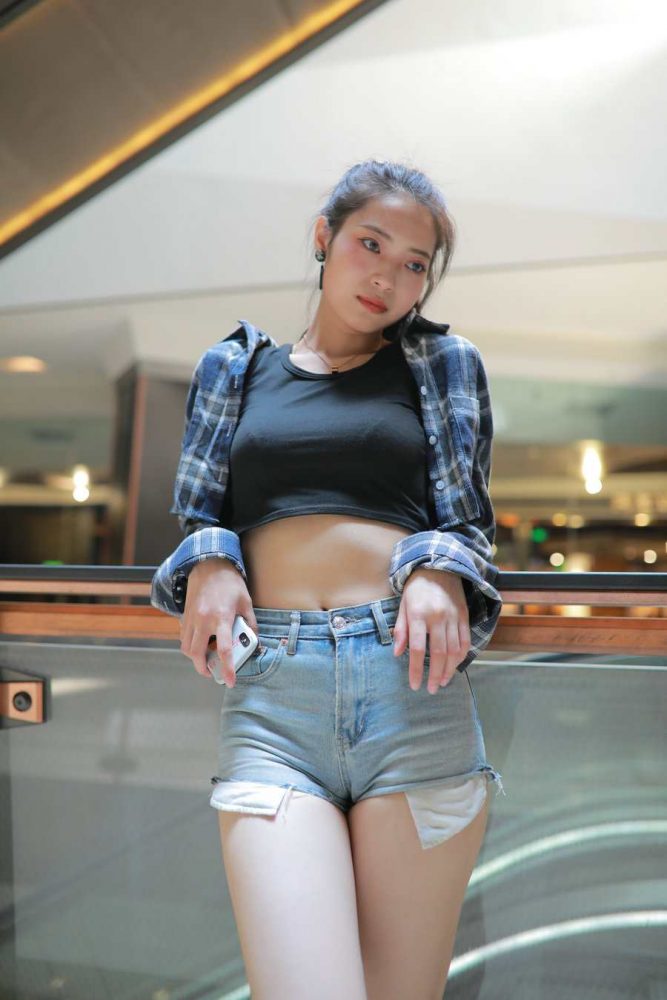 0079IYWzly1he57f70nxcj348w6dcqv9-36