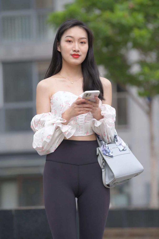 241f95cad1c8a7867c9b2b6911fbf23171cf5026-1024x1536